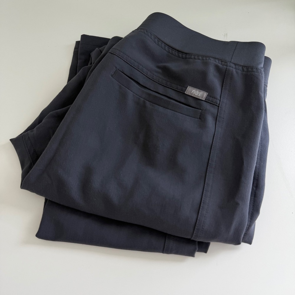 Figs Mens Straight Leg Scrub Pants Charcoal Grey MT M23SW2021T Healthcare